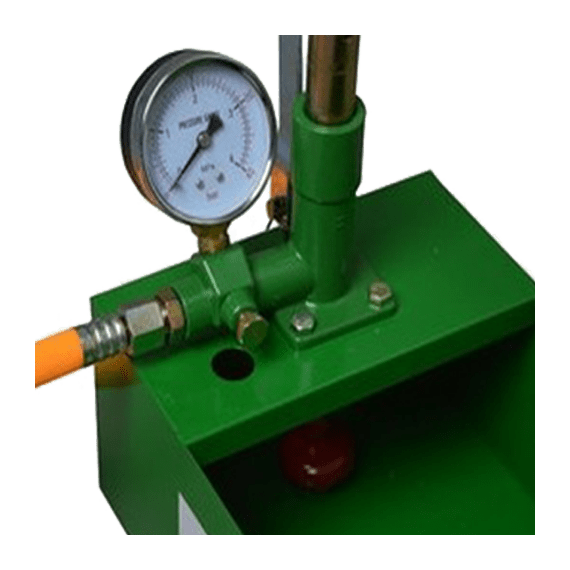 Ročna črpalka za tlačni preizkus 25 bar s posodo - TISTO Ročna črpalka za tlačni preizkus 25 bar s posodo - TISTO